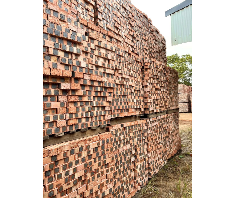 Gạch đặc Bắc Giang